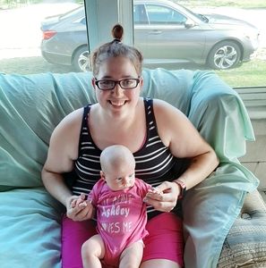 Meet your Posher, Ashley